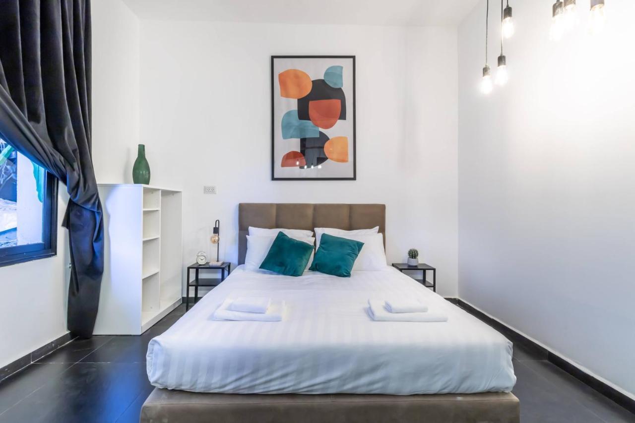 Midrahov Urban Suites Єрусалим Екстер'єр фото