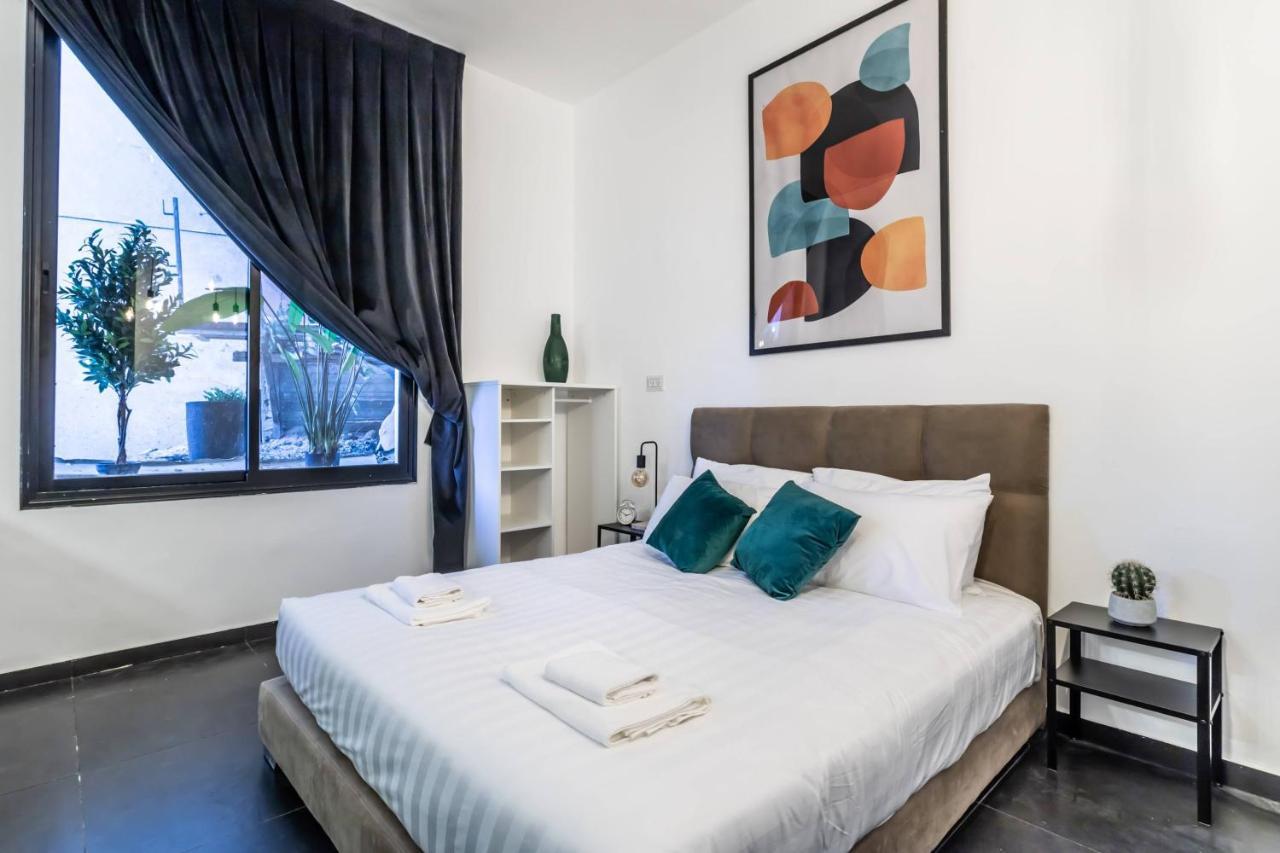 Midrahov Urban Suites Єрусалим Екстер'єр фото